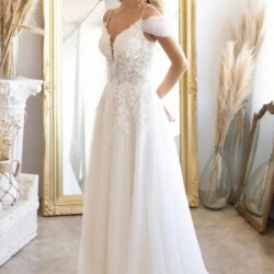 Off the shoulder A-line spotlight bridal wedding dresses